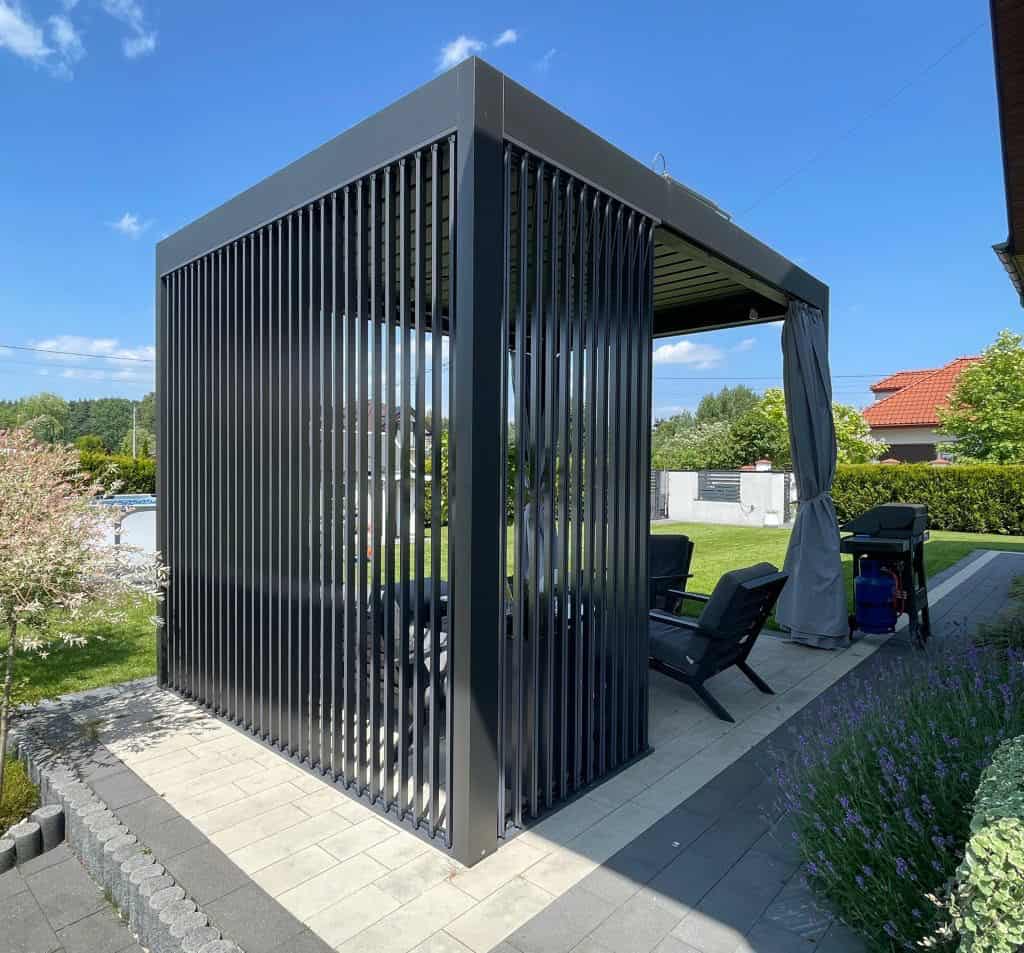LAMELE ALUMINIOWE PIONOWE pergola wolnostojąca